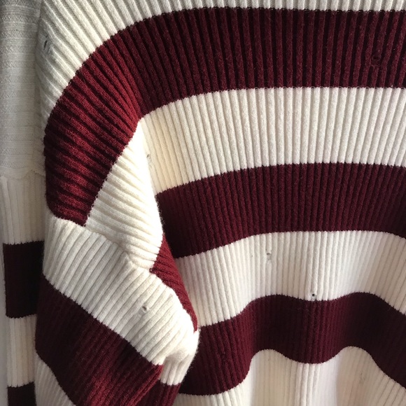 🪲 Fashion Nova striped distressed sweater - Picture 3 of 4